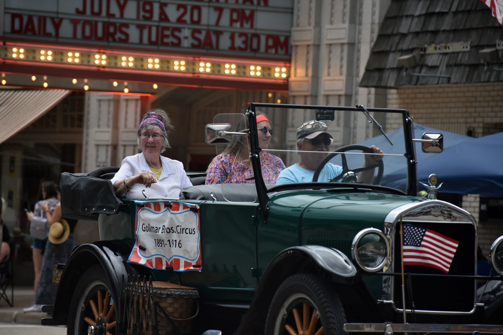 2019 Baraboo Big Top Parade